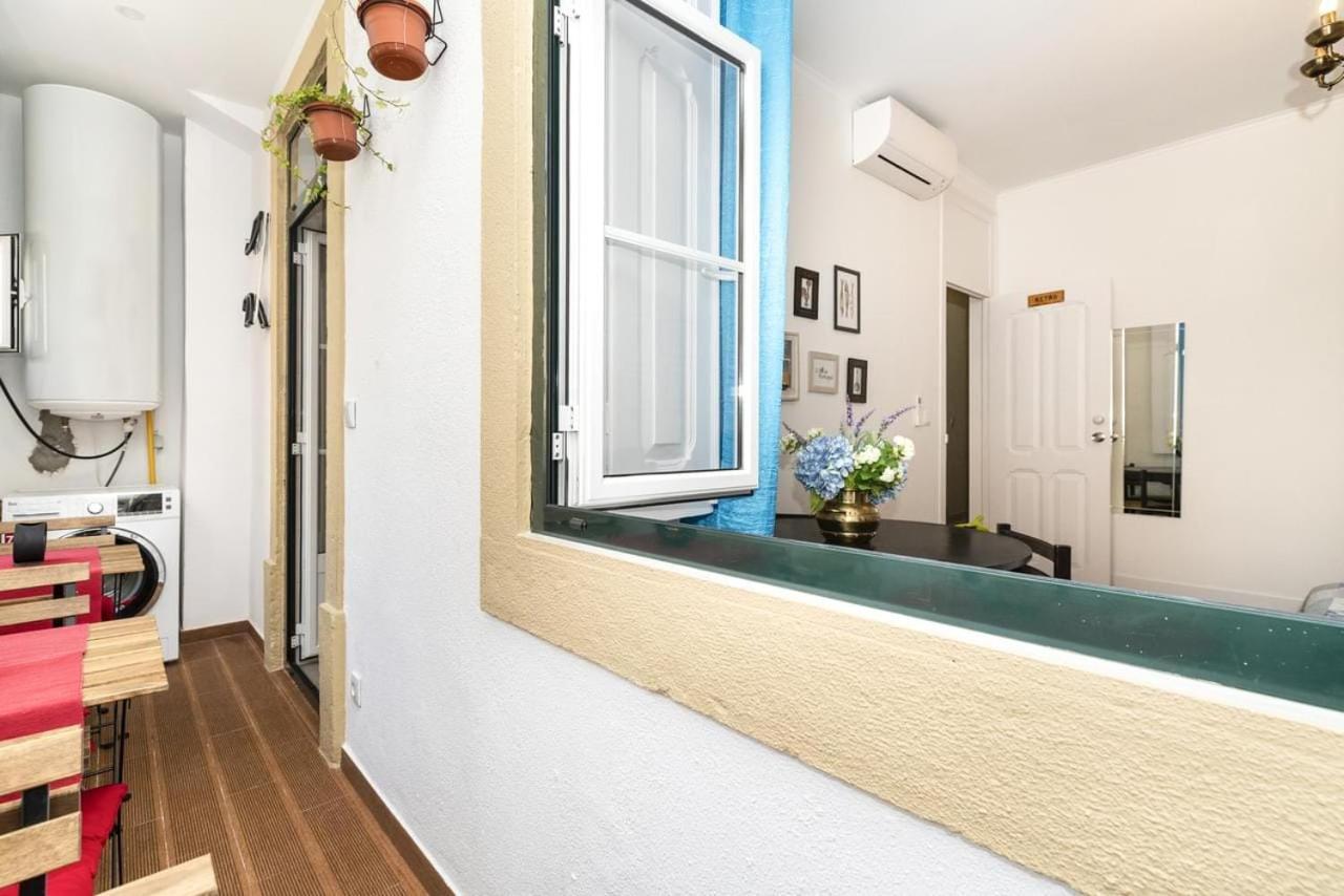 Exotic M2 R2 - Comfortable Classy Double Room With Shared Bath Lisboa Exteriér fotografie